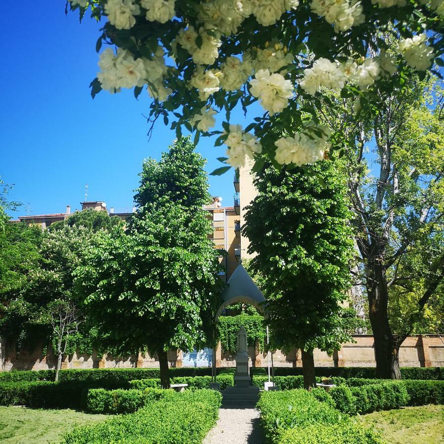 Convent Palace Болоня Екстериор снимка