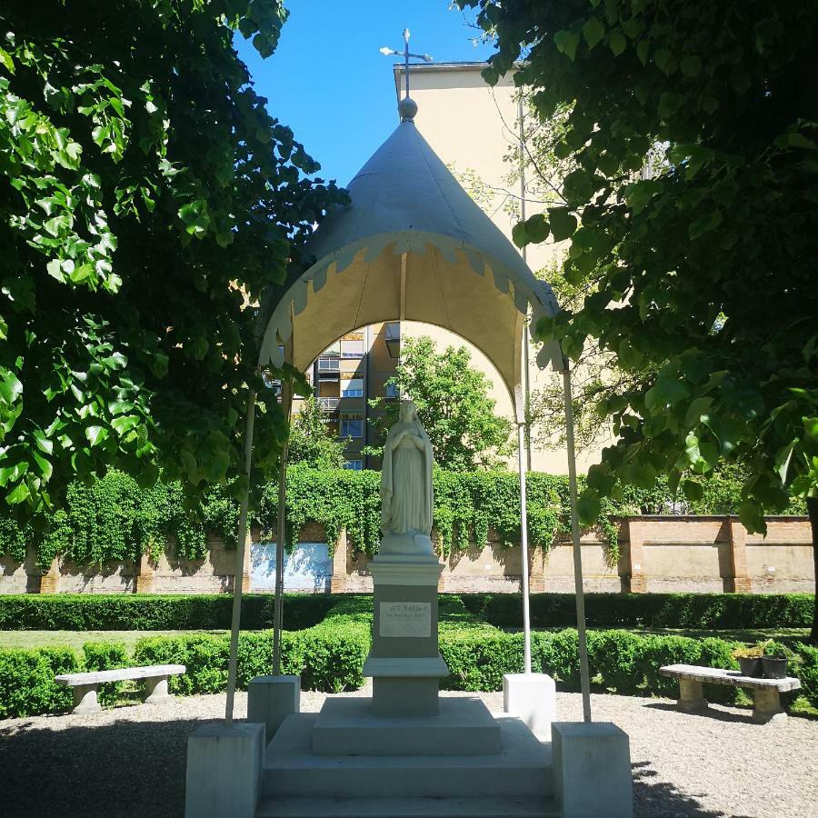 Convent Palace Болоня Екстериор снимка